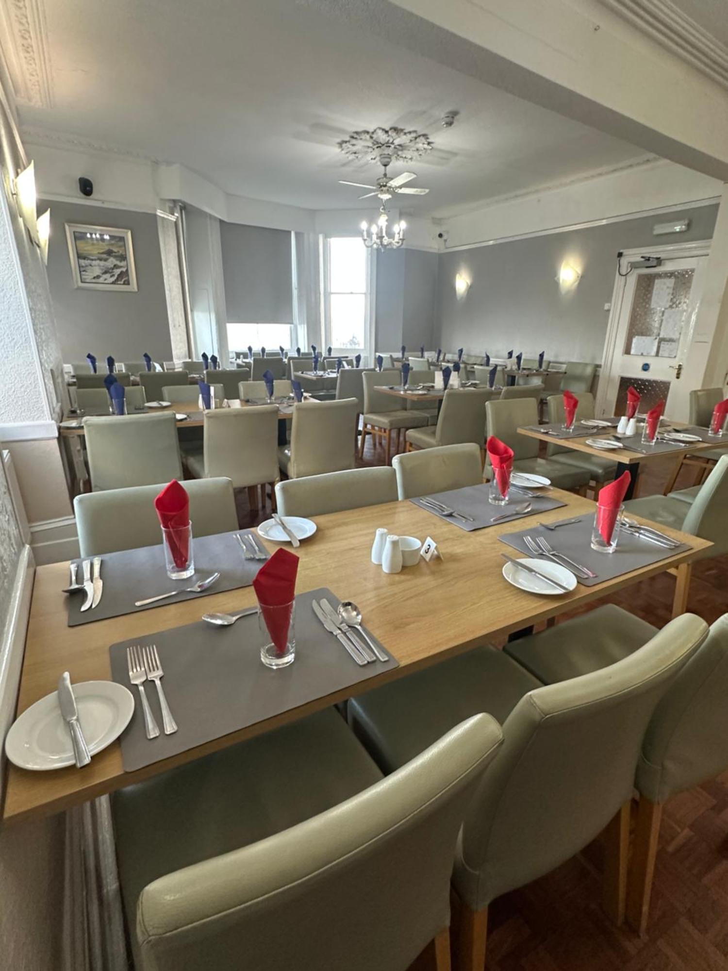 Clarence House Hotel United Kingdom Buitenkant foto